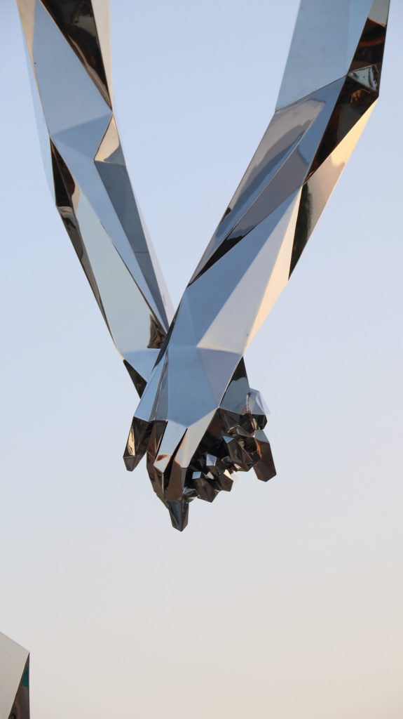 manny-becerra-tF52o_Q5kNA-unsplash