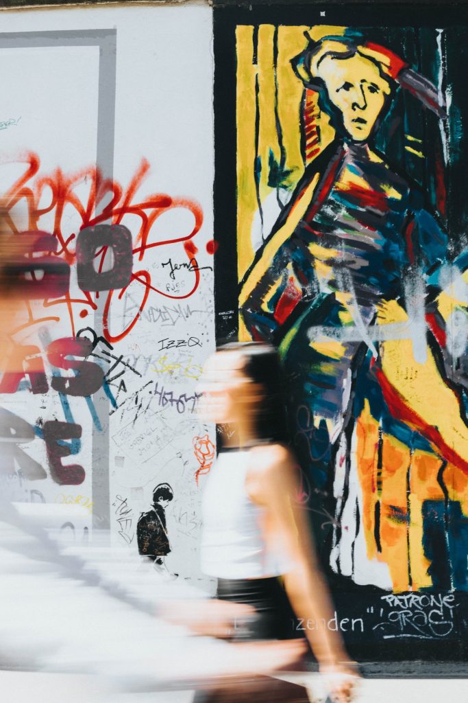 liam-edwards-VBGq4wpuqk8-unsplash