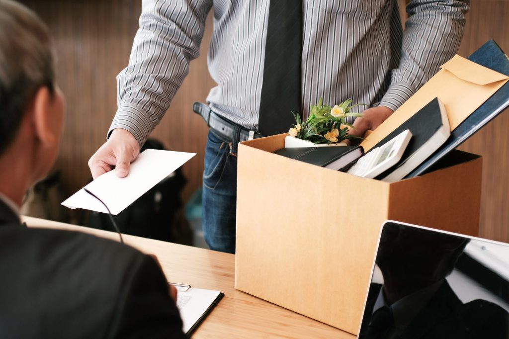 Business,Man,Sending,Resignation,Letter,To,Boss,And,Holding,Stuff